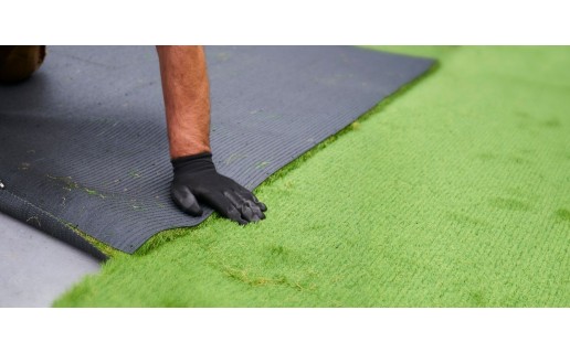 6 βήματα για την τοποθέτηση πλαστικού χλοοτάπητα